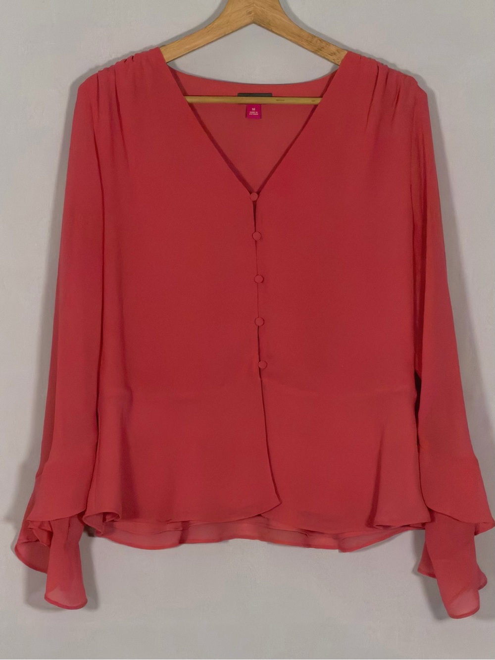 Vince Camuto Coral Pink V Neck Bell Sleeve Covered Button Peplum Blouse M